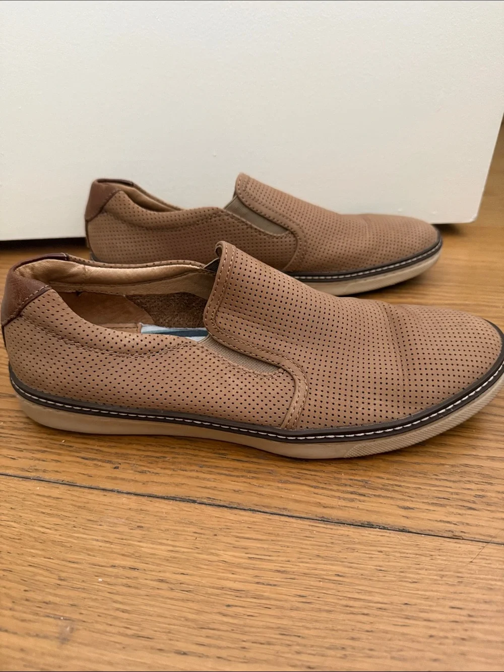 Men's Johnston & Murphy Perforated Slip-On Leather Casual Shoes - Tan Size 10.5